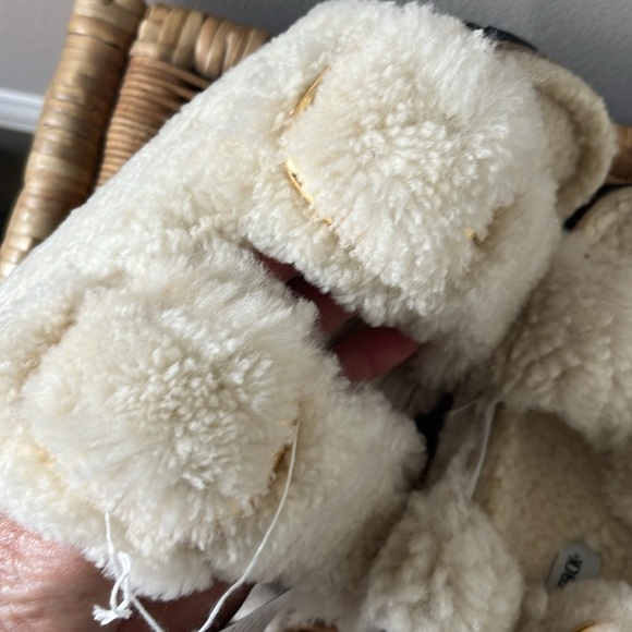 Free People x Birkenstock Arizona Big Buckle Teddy Sandals Size 10 NIB - Picture 16 of 16